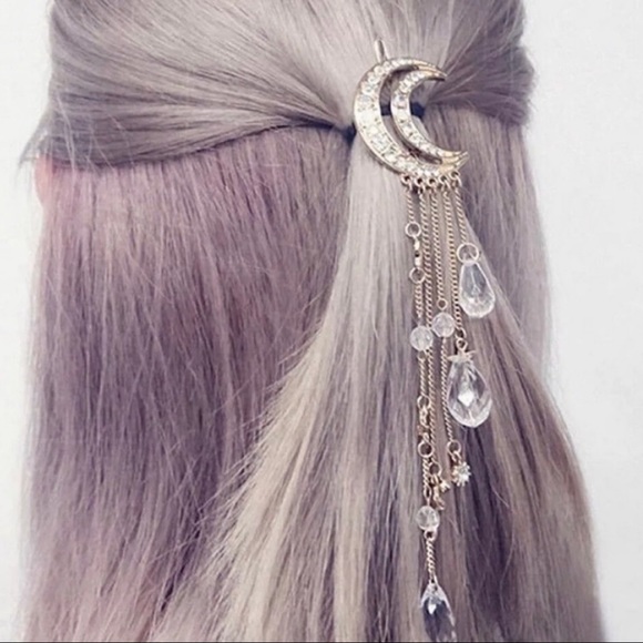 NWT Crystal Moon Hair Clip - Picture 2 of 3